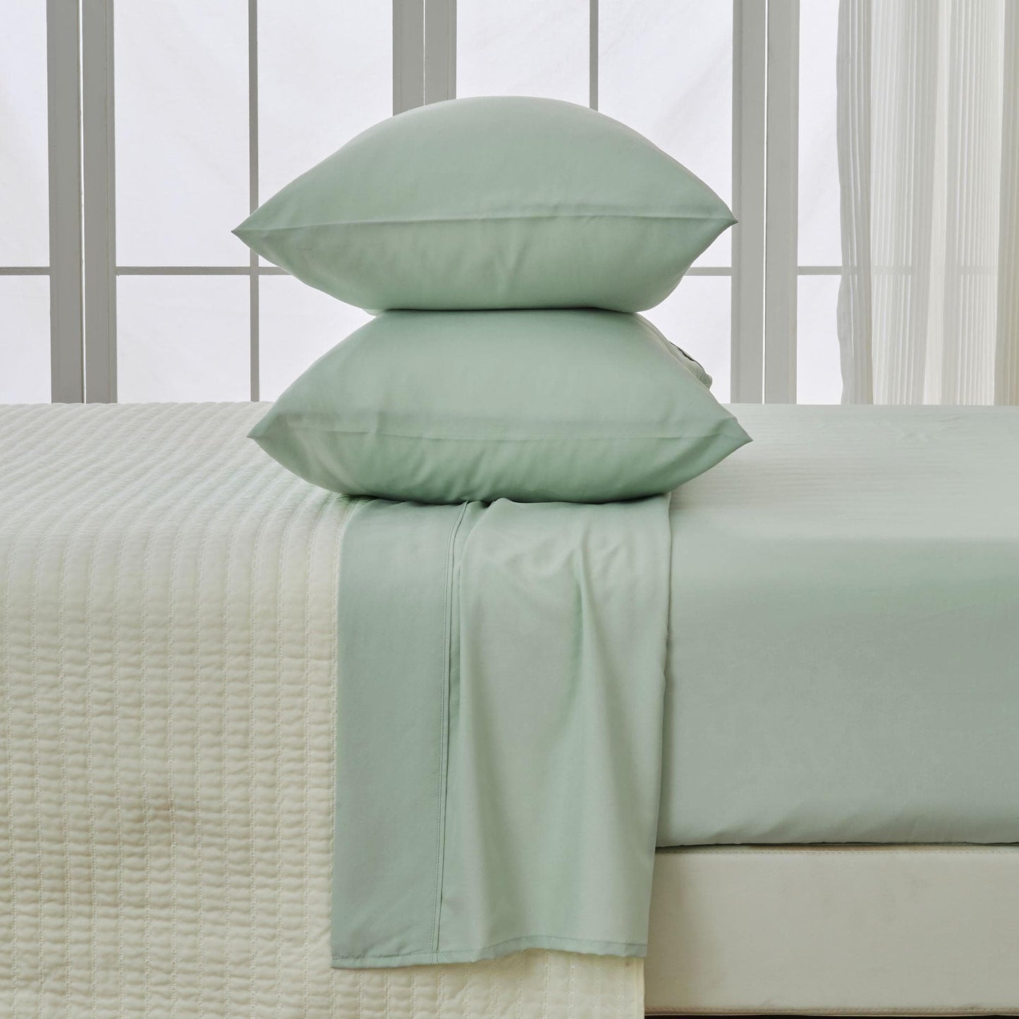Jordyn Collection 4 Piece Rayon Derived From Bamboo Sheet Set Lightweight Breathable Wrinkle Resistant Easy Care
