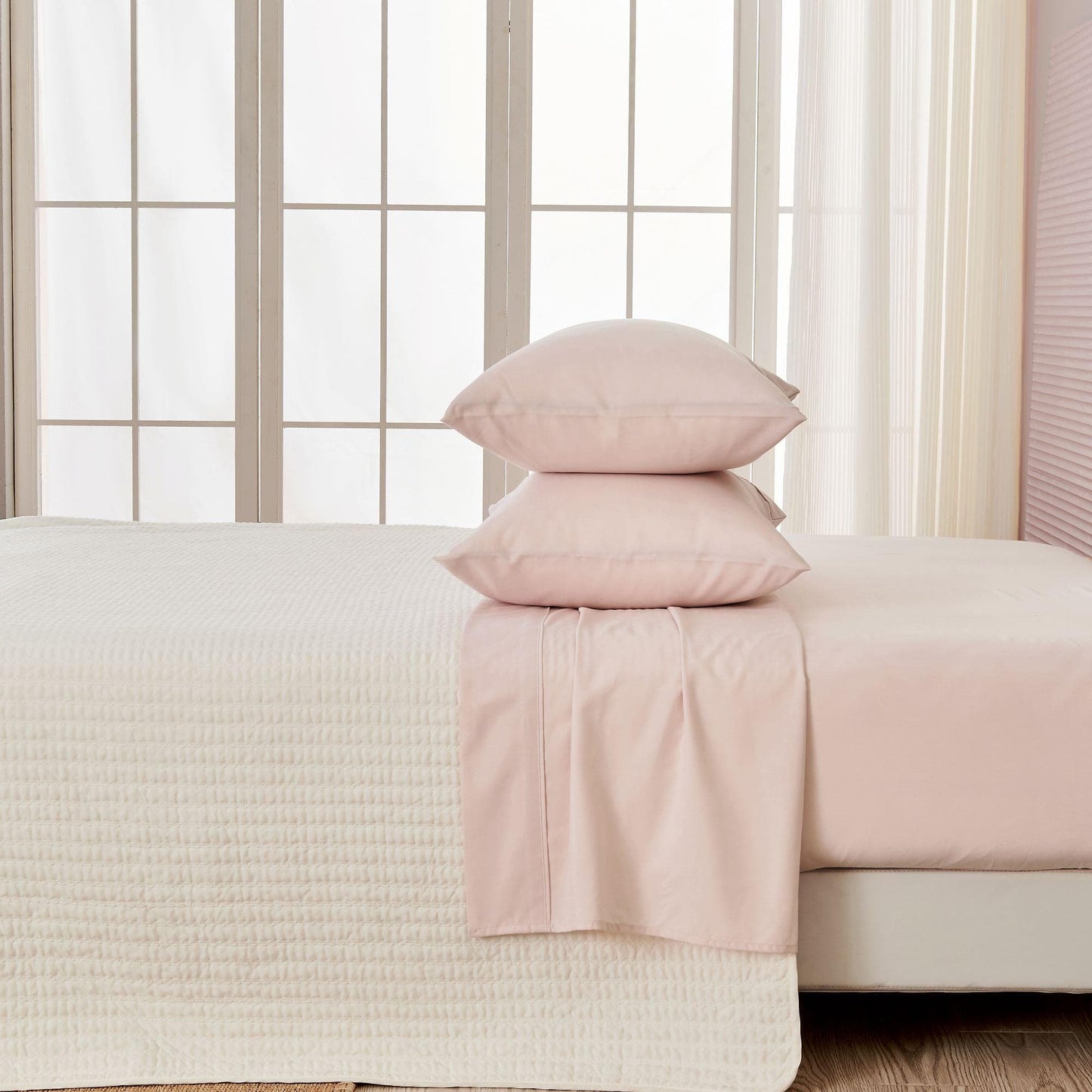 Jordyn Collection 4 Piece Rayon Derived From Bamboo Sheet Set Lightweight Breathable Wrinkle Resistant Easy Care